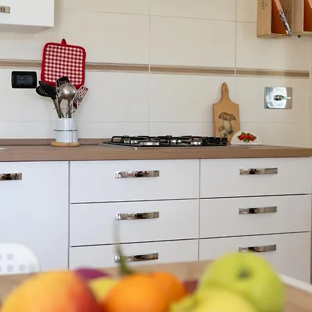 Vignot & Wine Костильоле-д'Астри